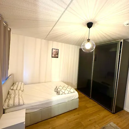 Private Room In The Center Of Hamburg